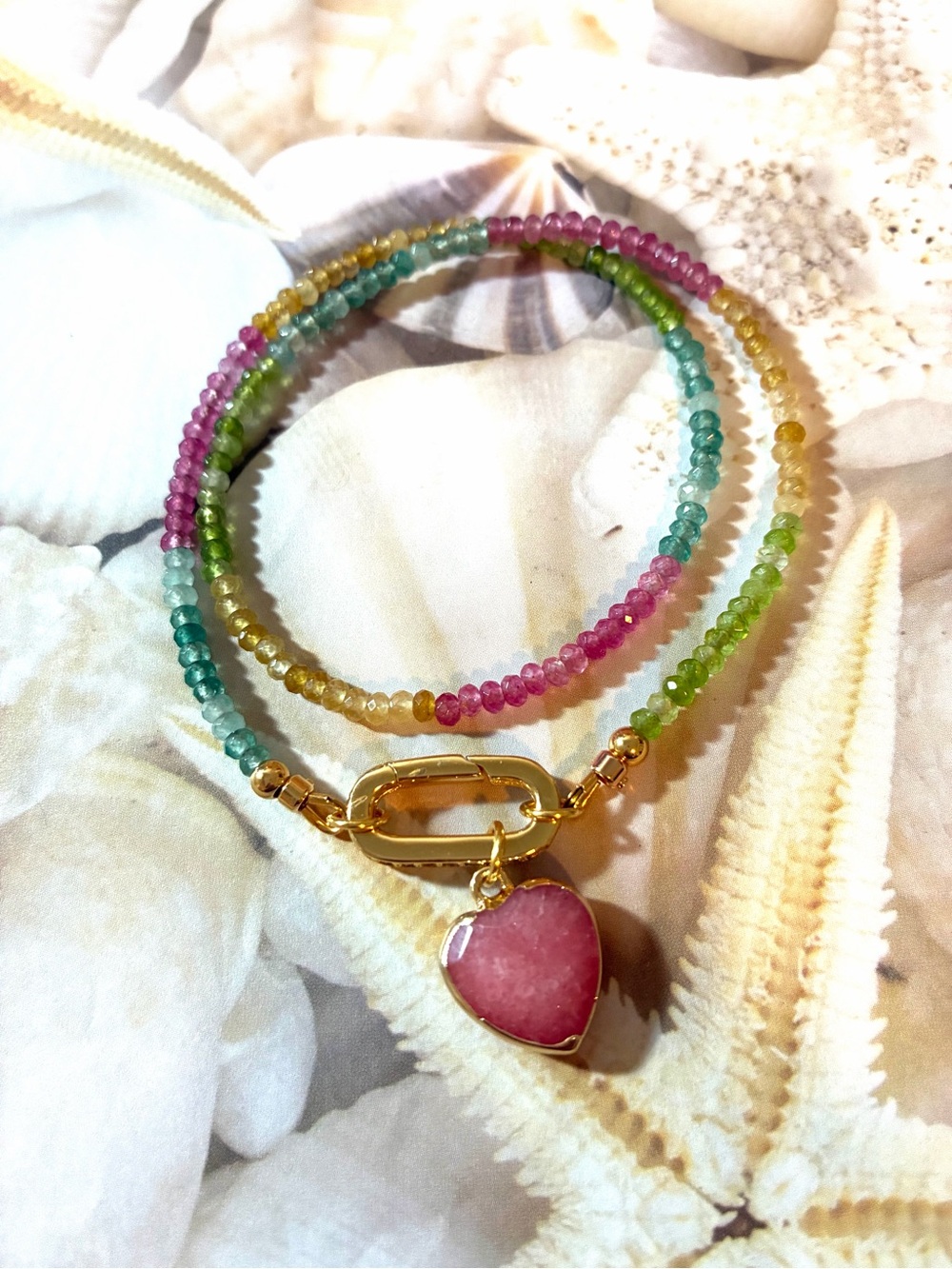 Gold-Plated Multicolor Beaded Heart Charm Bracelet - Pink Heart